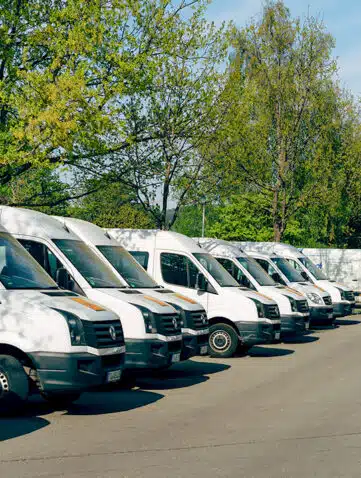 Parking avec des camions en location