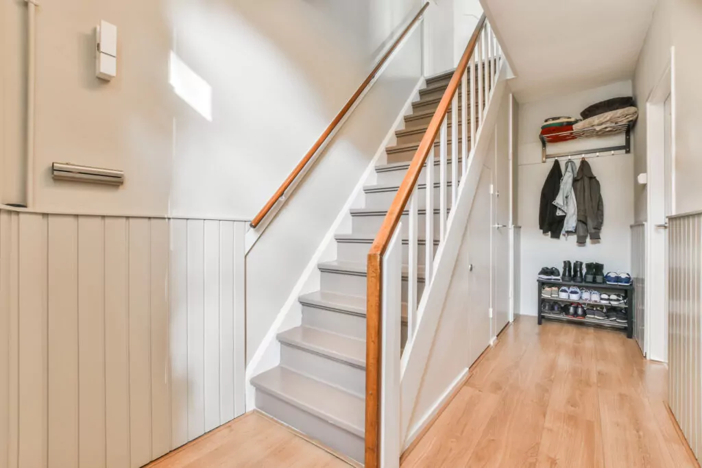 espace rangement sous escalier 